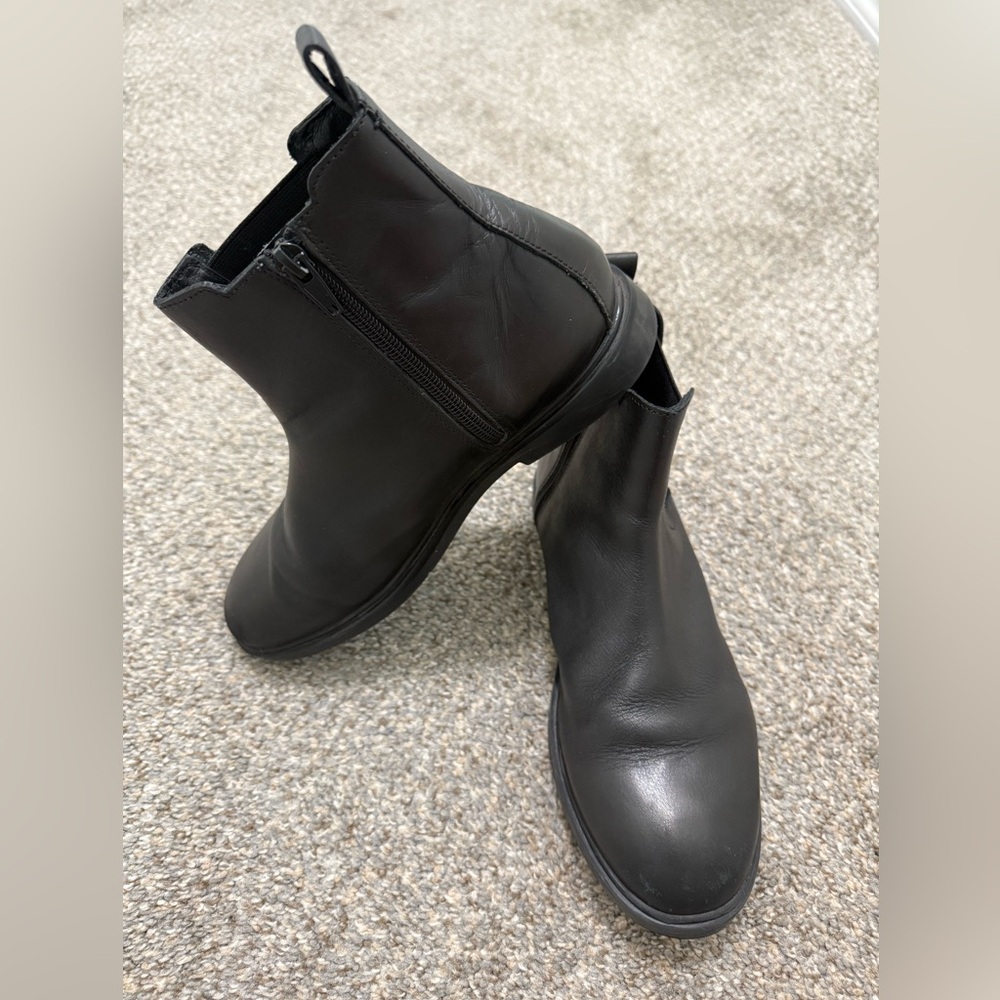 Zara Black Kids Boots